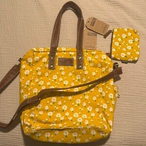 Maika  Commuter Tote and mini pouch